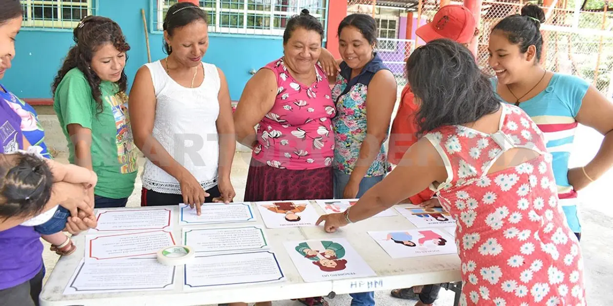 Las mujeres aprendieron a abordar los desafíos en la captación del agua. Cortesía