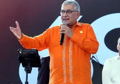Los verdaderos maestros quienes construyen la patria