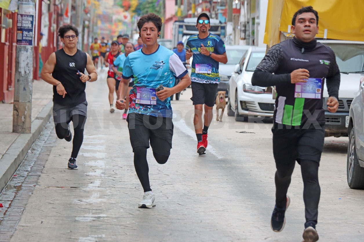 Festejan aniversario con carrera