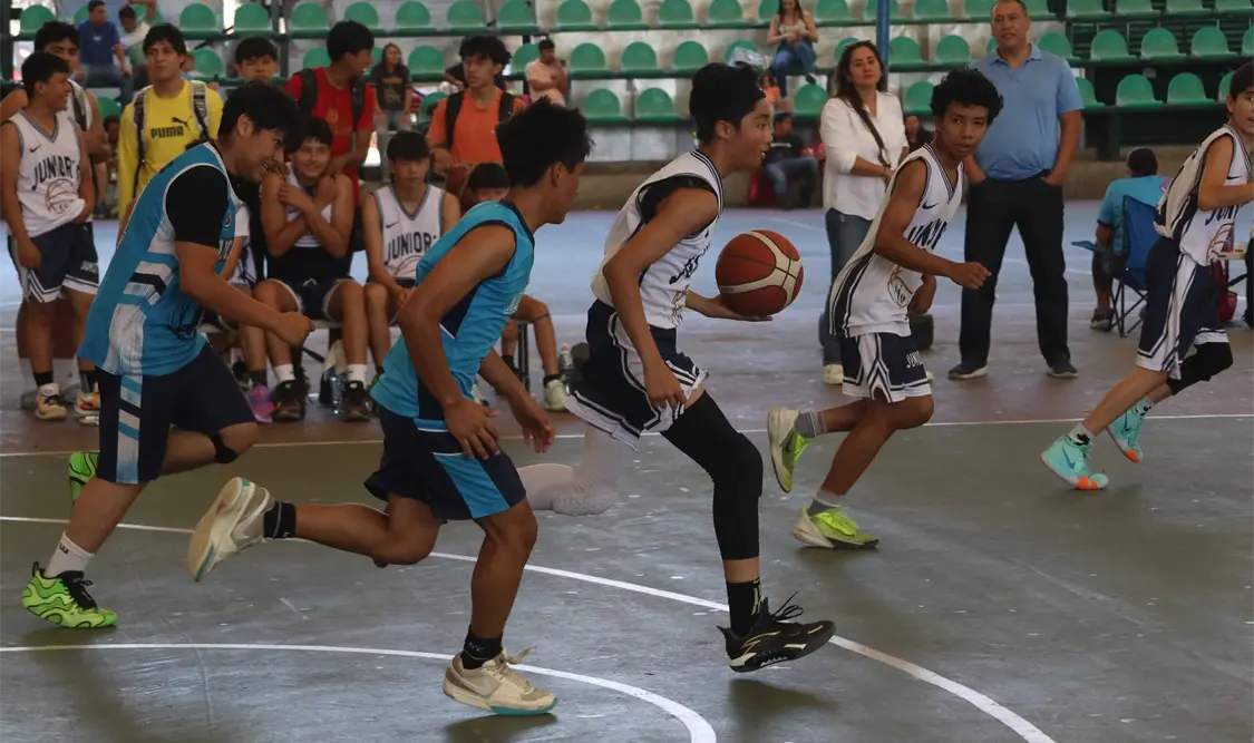 El torneo reunió a más de 100 equipos de diferentes estados del país en las canchas techadas de Caña Hueca. Cortesía