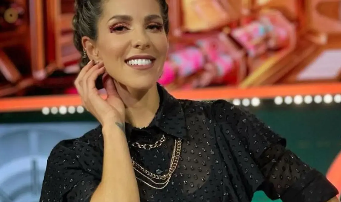 Diagnostican tumor a Regina Murguía