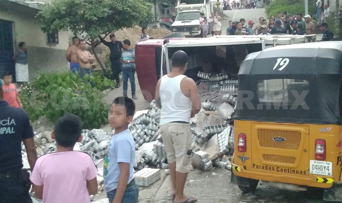 Esta vez no hubo rapiña, pues aparentemente la carga pertenecía a un conocido comerciante de la zona. Genaro Sánchez / CP