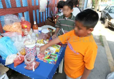 44 % de escolares padecen sobrepeso u obesidad