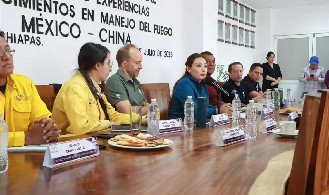 Villaflores realiza intercambio internacional de experiencias y conocimientos sobre el manejo del fuego
