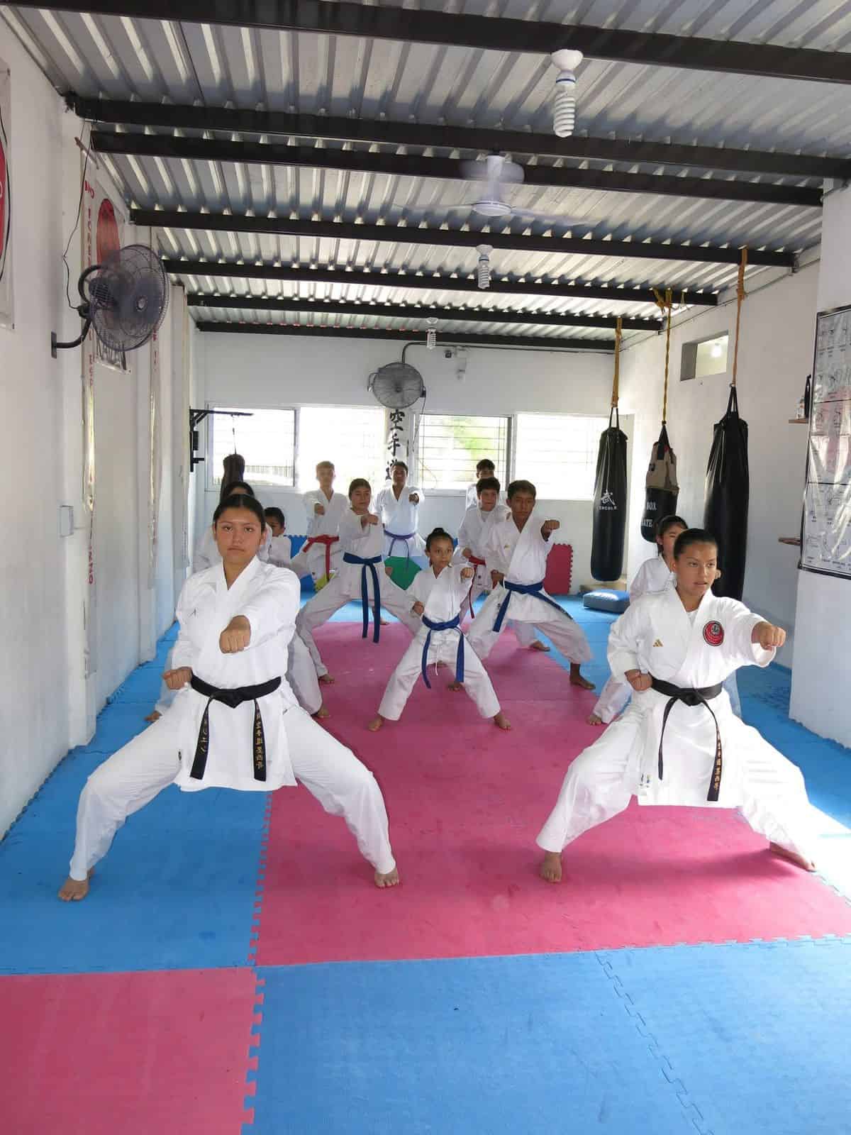 Dojo Kaizen culmina evaluación de grados