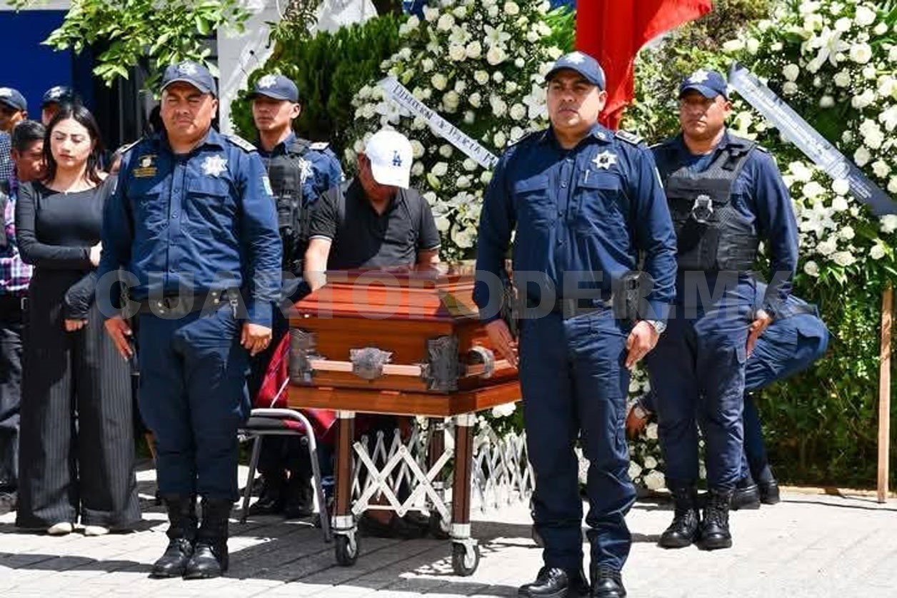 Despiden con honores a policía asesinado
