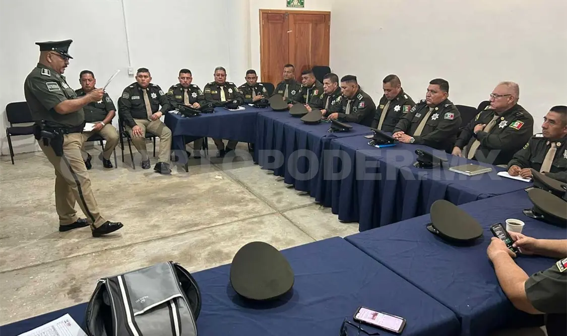 Capacitación en Inducción a la Táctica Policial, en el municipio de Palenque. Cortesía