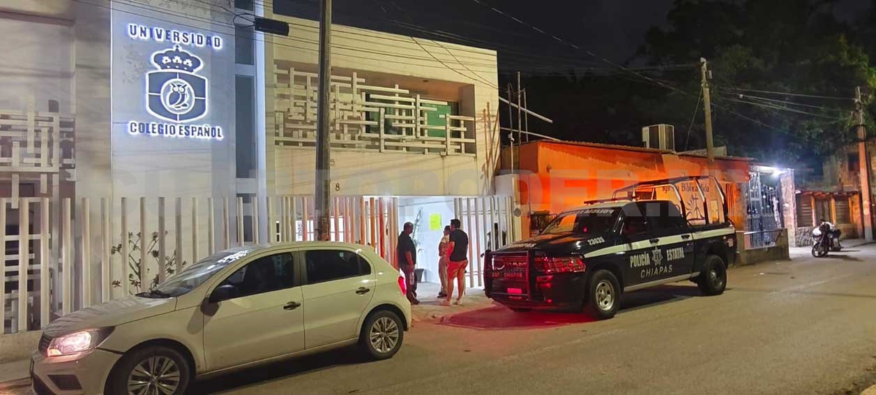 Atracan inmueble del Colegio Español