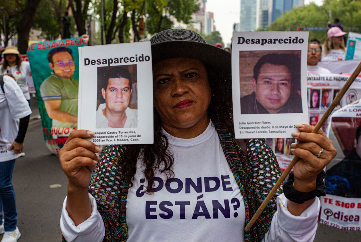 Guerreros Buscadores se reúnen con Segob
