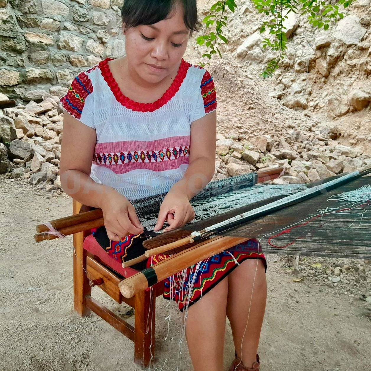Reconocen a grandes del patrimonio artesanal