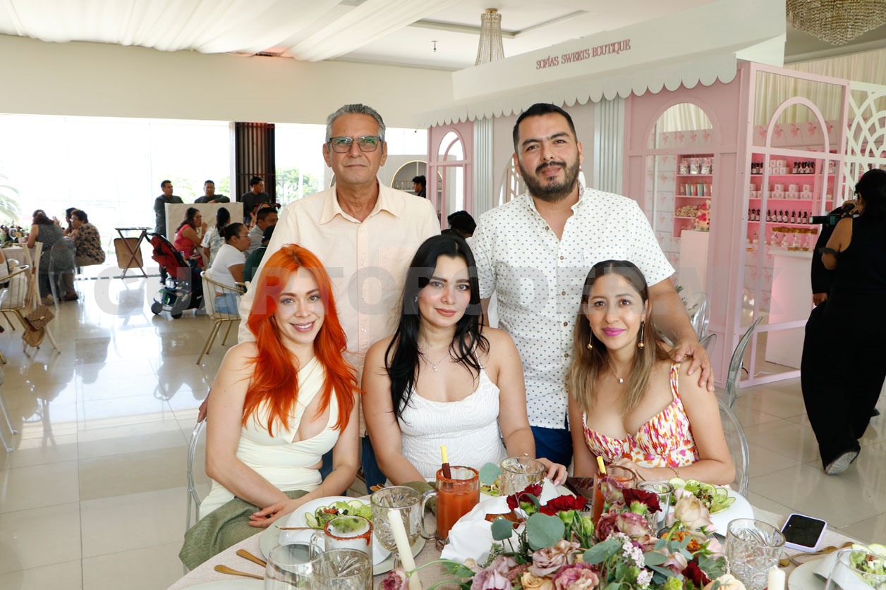 Festejo doble para la pequeña Sofía