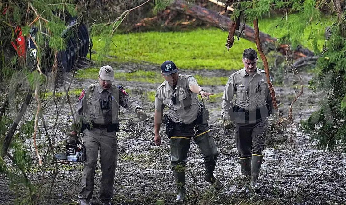 Texas bajo presión por fallas en alertas tras mortales inundaciones
