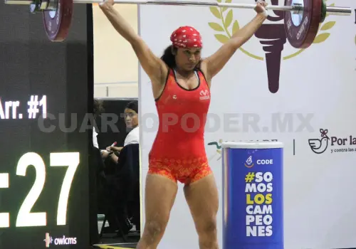 Cierran con broche de bronce