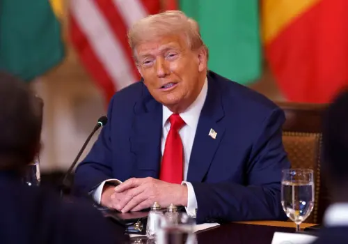 Trump lanza amenaza: "ahora le toca a Europa"
