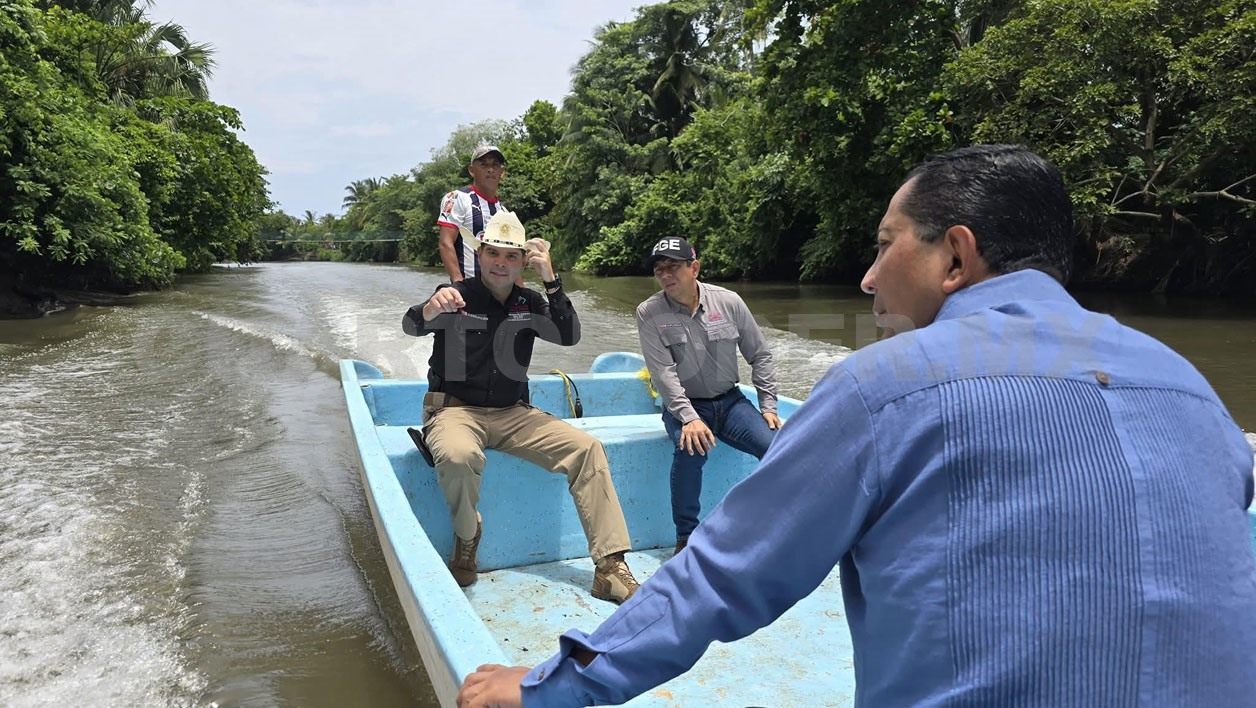 Fiscal informa sobre hallazgo de cadáveres en río