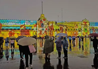 Inauguran videomapping en el zócalo de CDMX