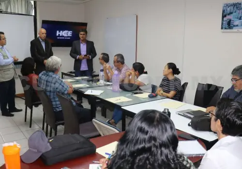 La ciencia debe ser fácil de entender para la sociedad
