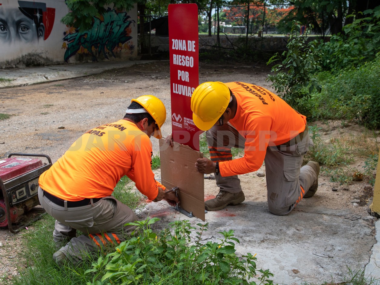 Colocan señalamientos en zonas de inundación