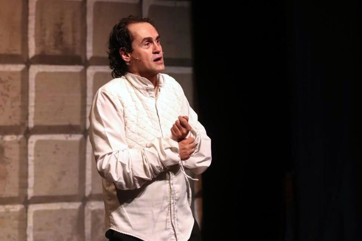 Rafael Perrín celebra puesta en escena