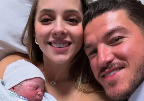Nace Isabel, hija de Mariana Rodríguez