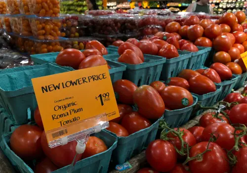 Aplican arancel de 17 % a jitomate mexicano