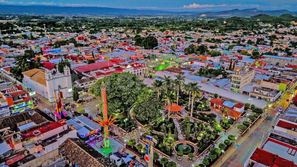Denuncian venta excesiva de alcohol durante feria