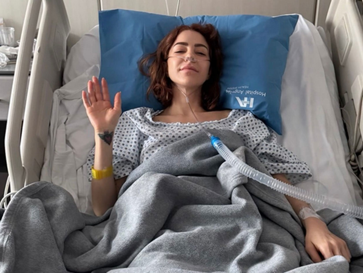 Regina Murguía se recupera de cirugía