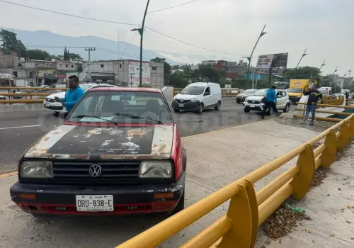 Colisionan por alcance en el libramiento Norte