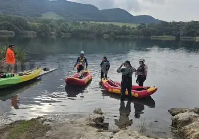 Desaparece al meterse a nadar en una laguna
