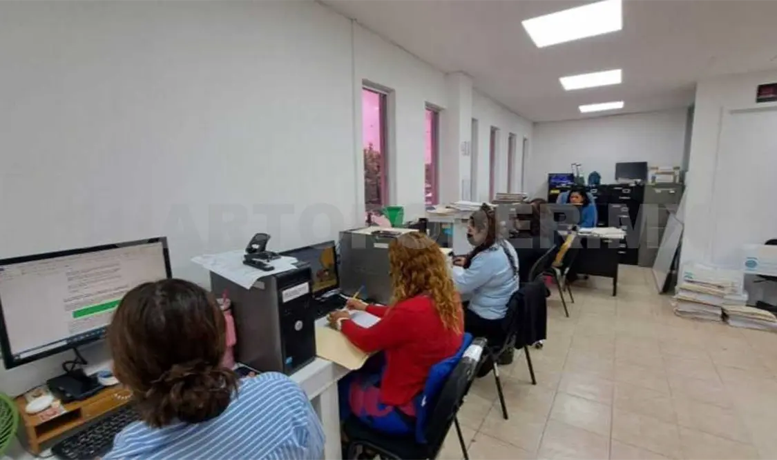 Un total de 14 servidores públicos separados de su cargo por incumplimiento de requisitos de permanencia institucional. Cortesía