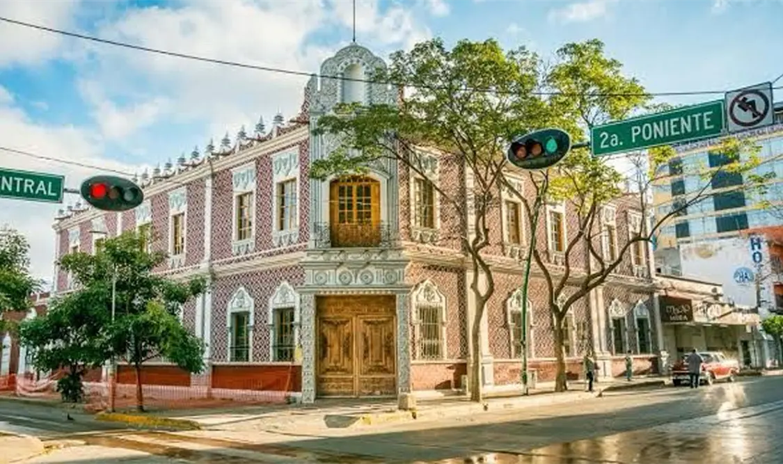De manera permanente se realizan actividades culturales en las afueras del museo. CP