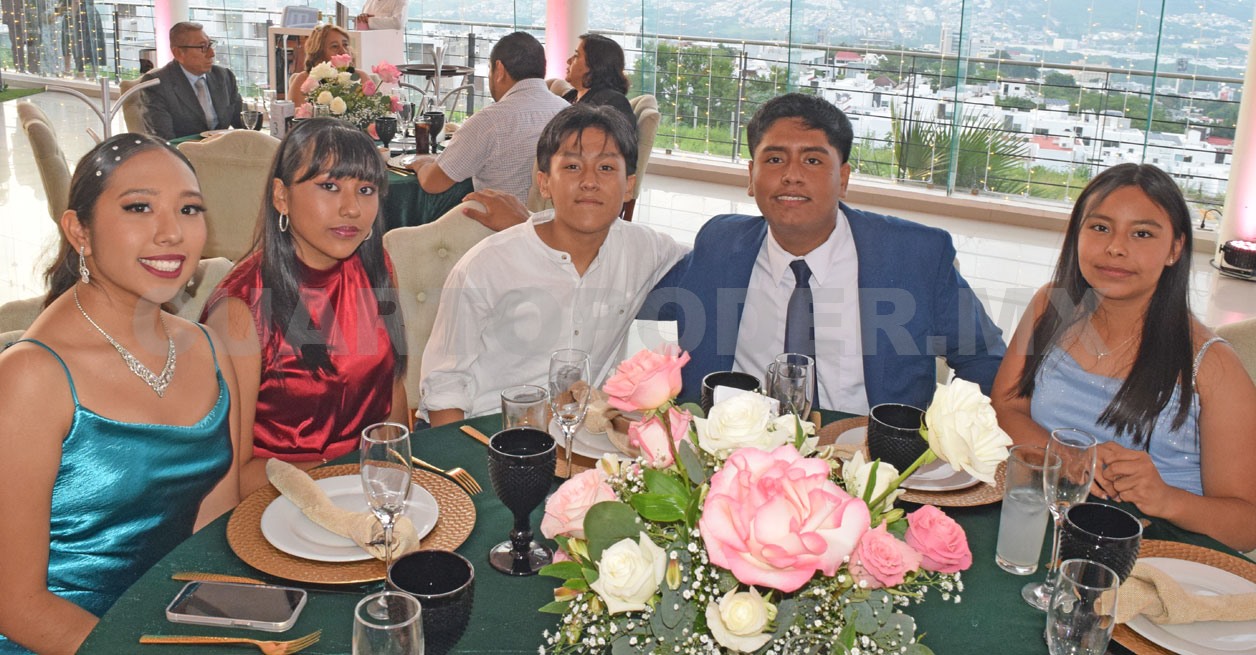 Los maravillosos quince de Valeria