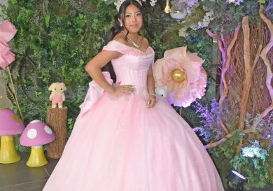Los maravillosos quince de Valeria