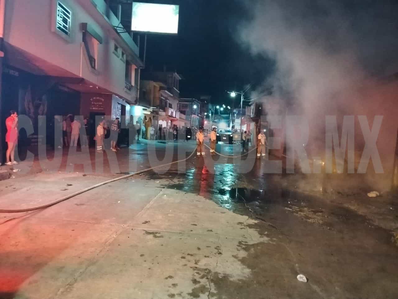 Incendio en taller mecánico moviliza a bomberos