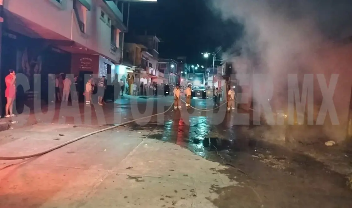 Incendio en taller mecánico moviliza a bomberos