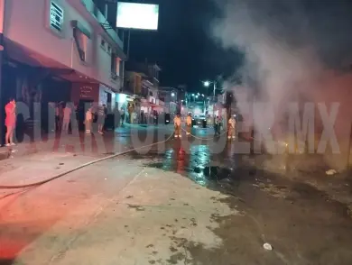 Incendio en taller mecánico moviliza a bomberos