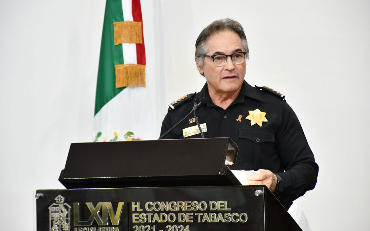 Suspende Morena derechos partidistas a Hernán Bermúdez