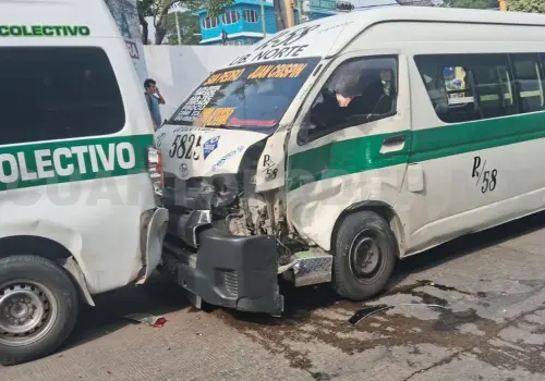 Colectivazo: 21 pasajeros salen policontudidos