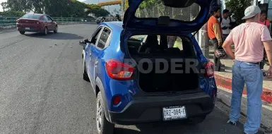 Le cortan el viaje a un motorista y queda herido