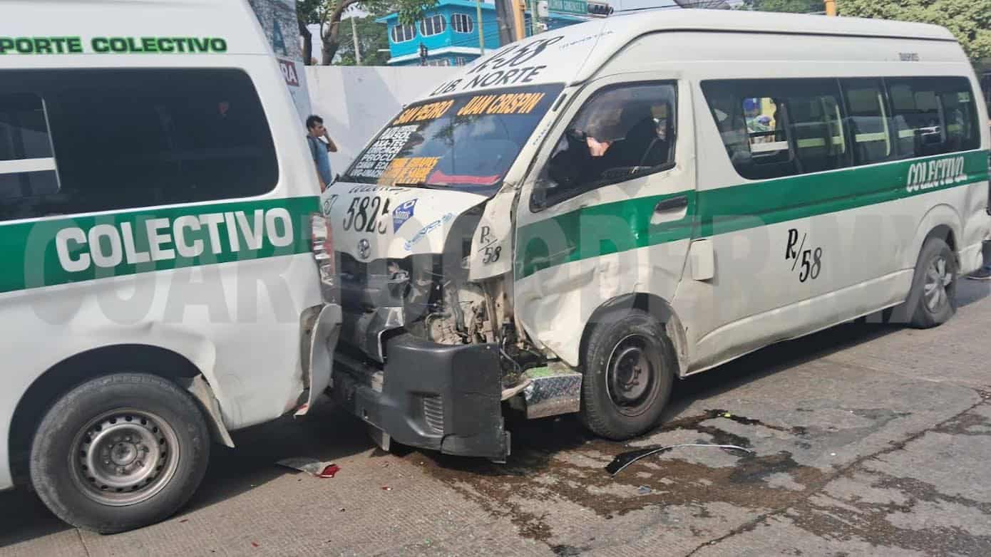 Colectivazo: 21 pasajeros salen policontudidos