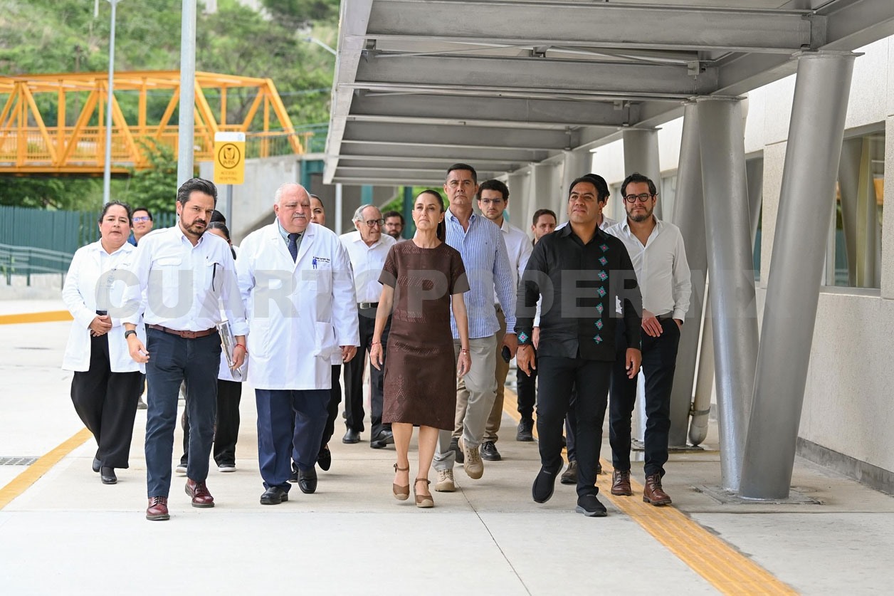 Presidenta supervisa obra en Hospital del IMSS