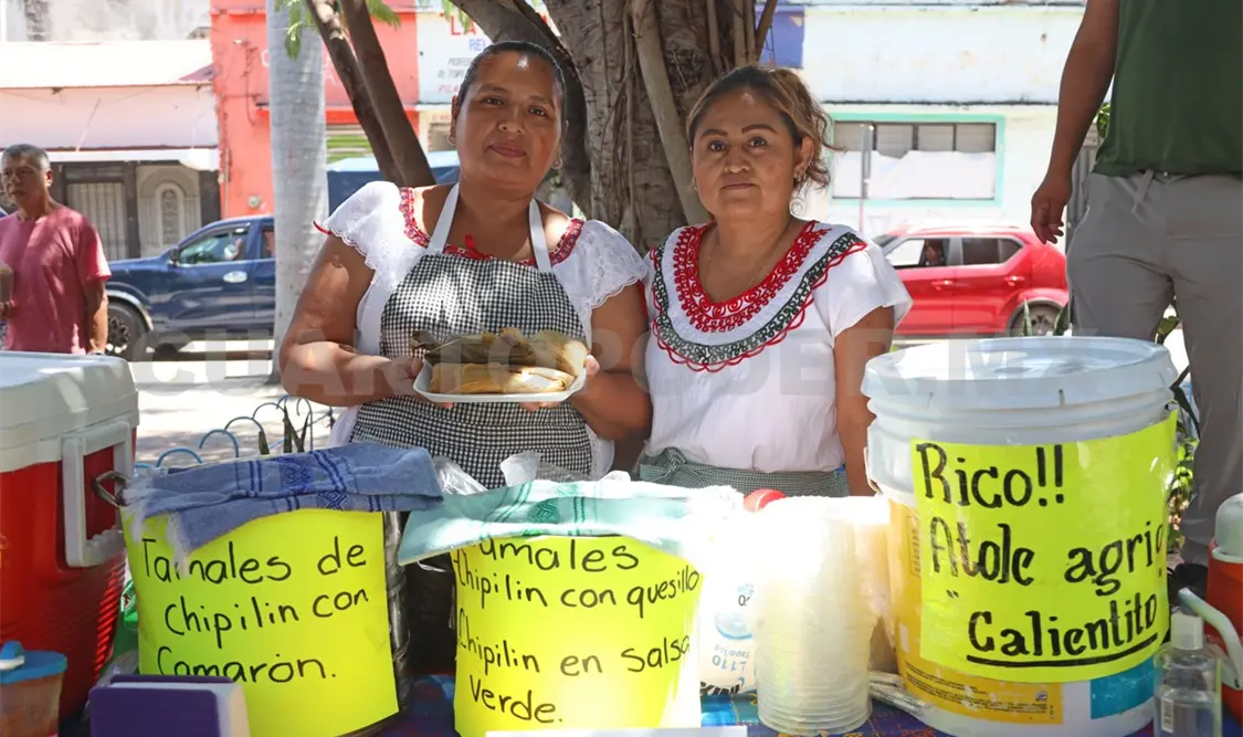 Más de 30 cocineras tradicionales ofrecieron diversos platillos. Carlos López / CP
