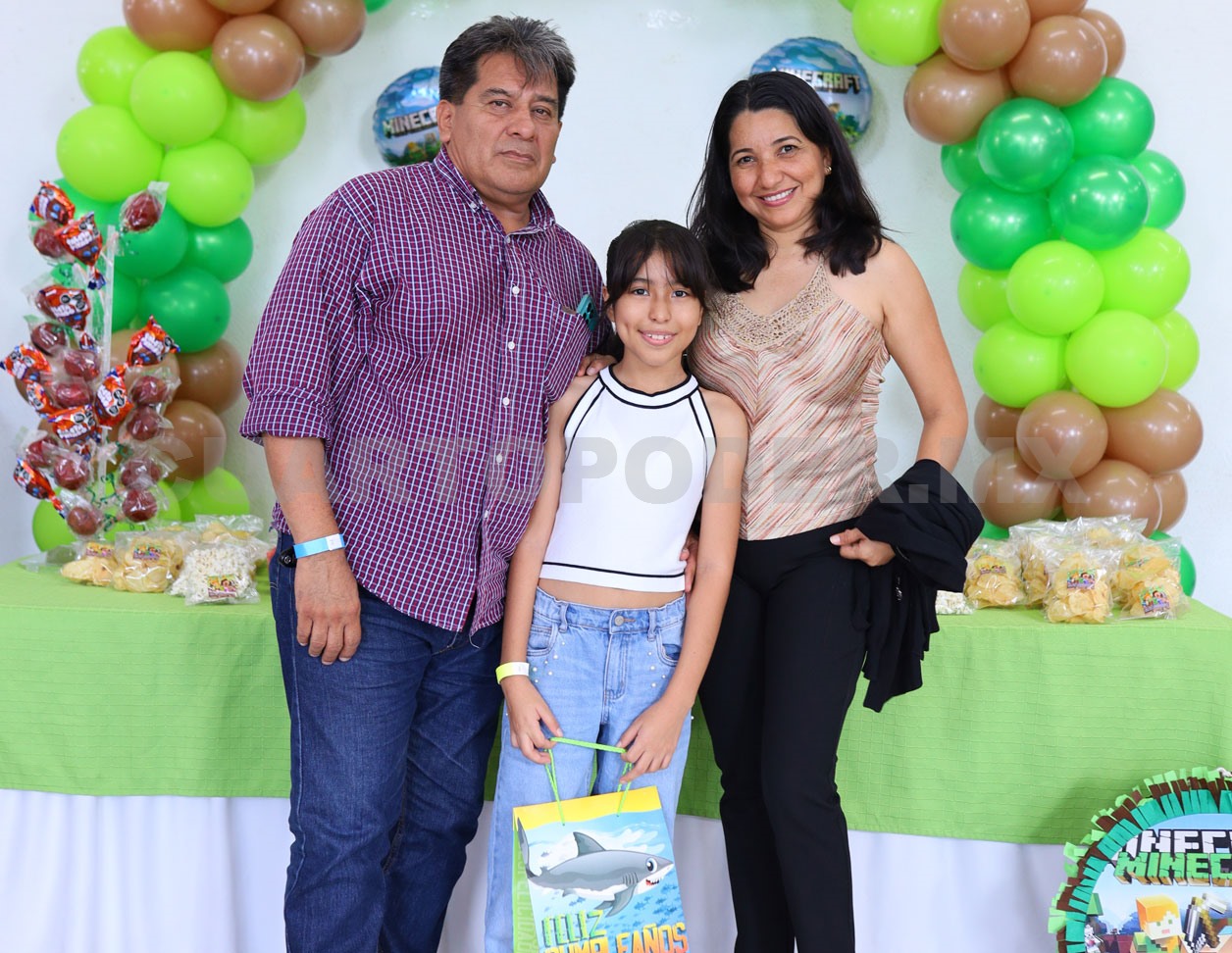 ¡Muchas felicidades, Alejandro Gael!