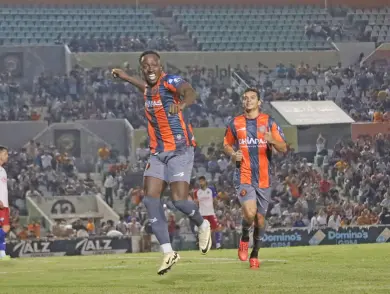 Jaguares FC frenó el galope de los Potros