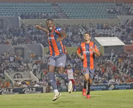 Jaguares FC frenó el galope de los Potros