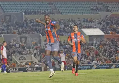 Jaguares FC frenó el galope de los Potros