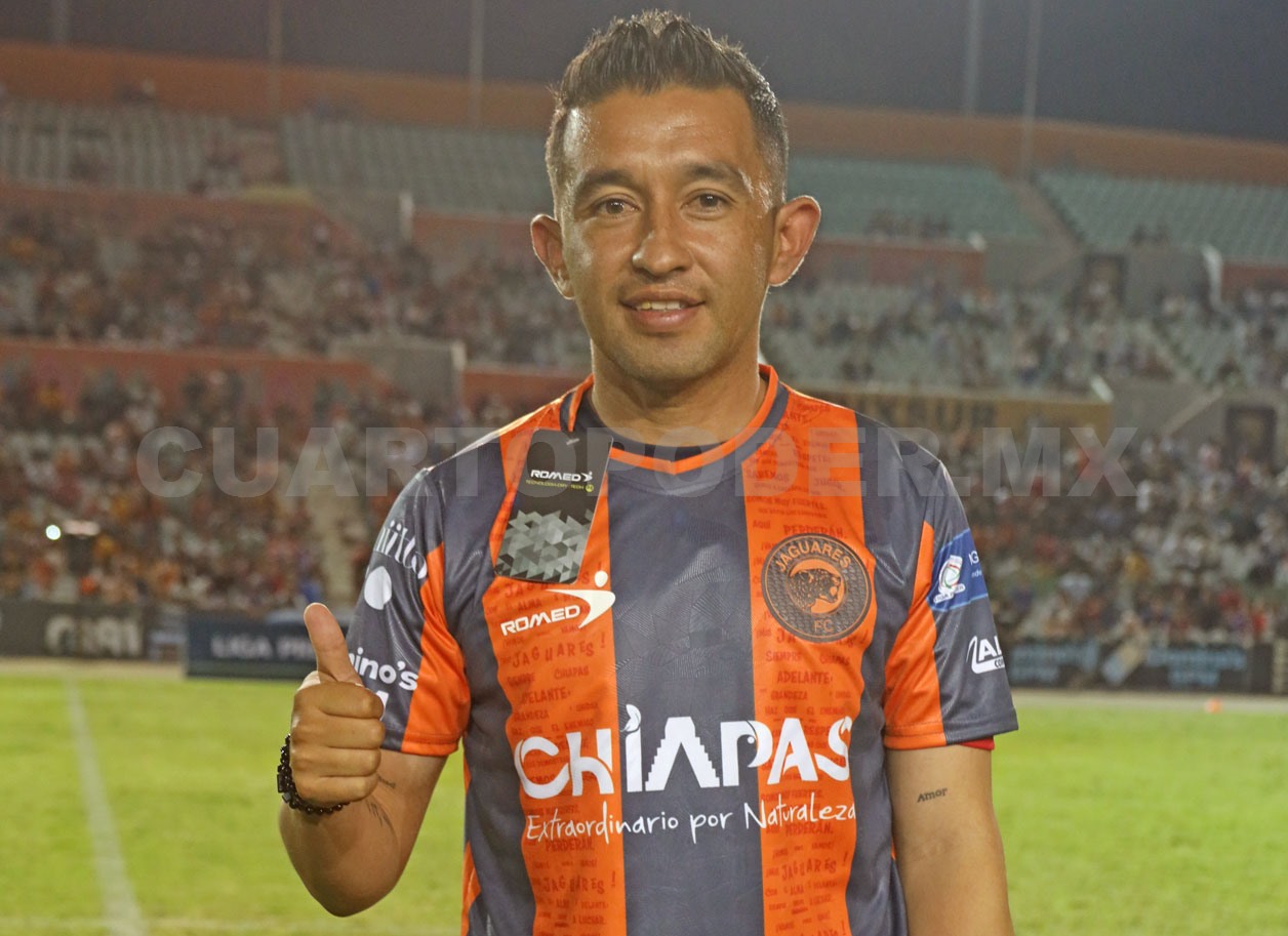 Afición se rinde ante el “Hobbit” Bermúdez