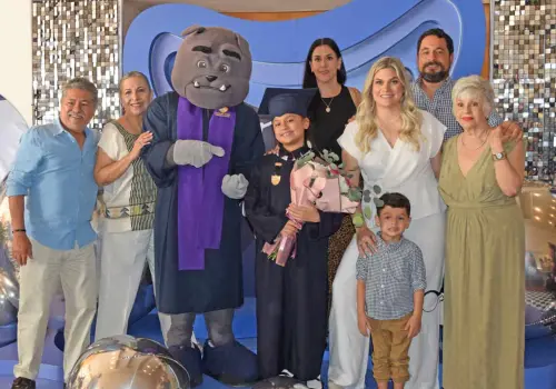 Culminan su educación primaria