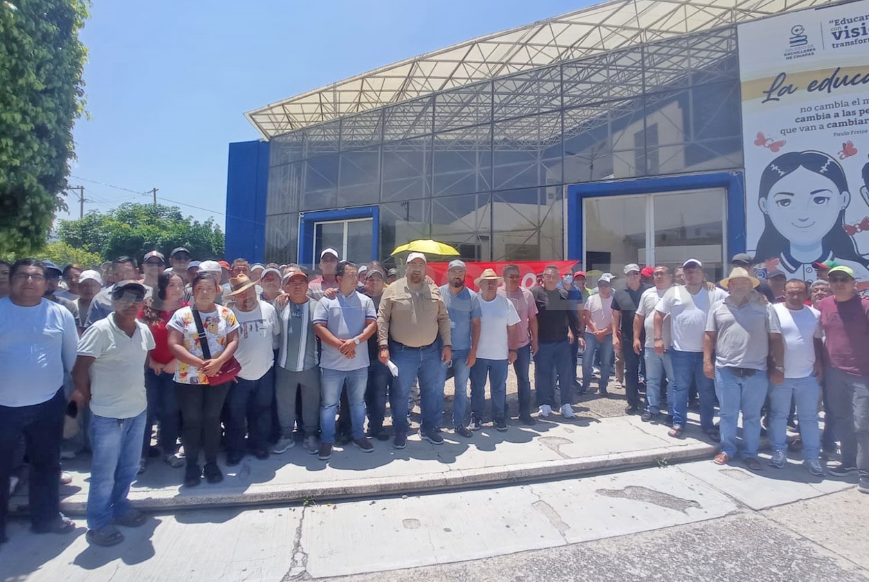 Denuncian persecución laboral y despidos