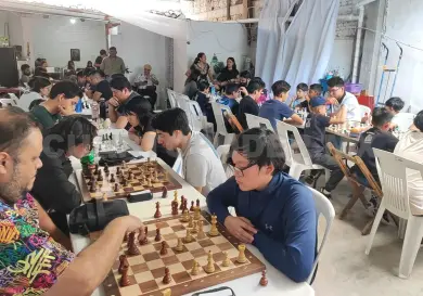Héctor Moreno ganó el Torneo por la Paz
